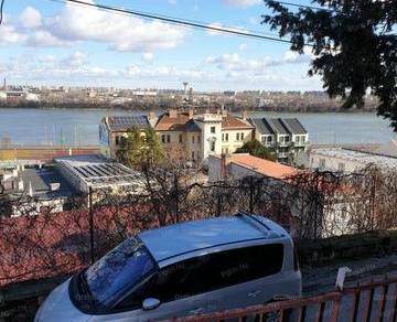 Budapesti eladó családi ház, 2 szobás, 70 négyzetméteres