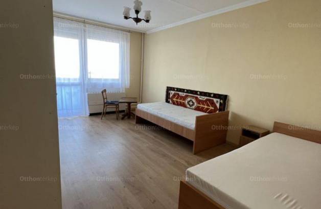 Kiadó 3 szobás lakás Debrecen