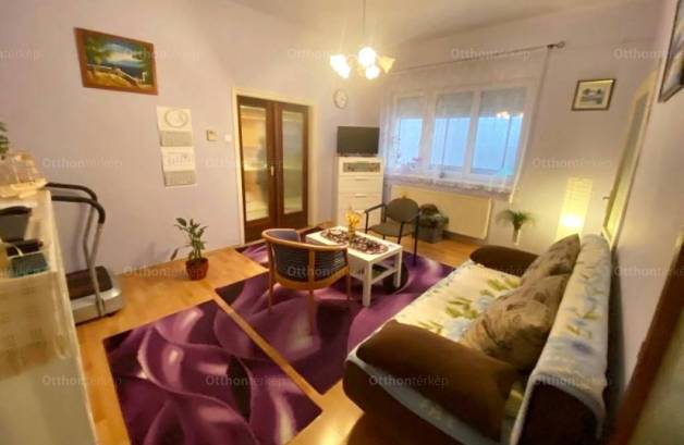 Eladó 3 szobás ikerház Rákoscsaba-Újtelepen, Budapest, Naplás út