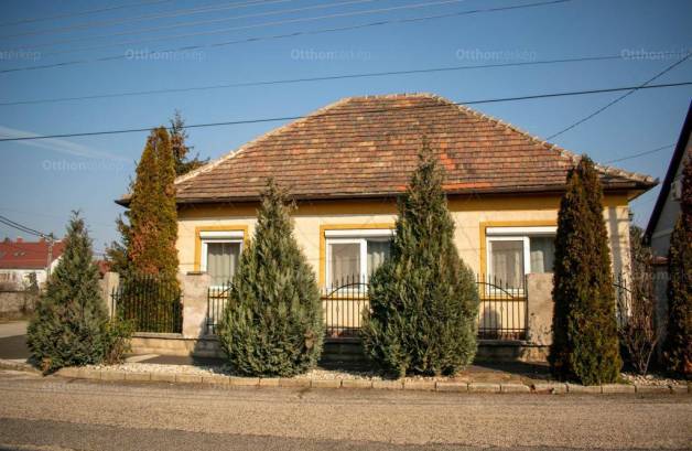 Veszprém eladó családi ház