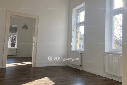 Eladó 4 szobás lakás Ligetteleken, Budapest, Liget utca
