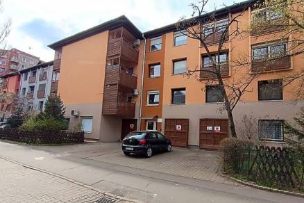 Eladó lakás, Káposztásmegyer, Budapest, 4 szobás