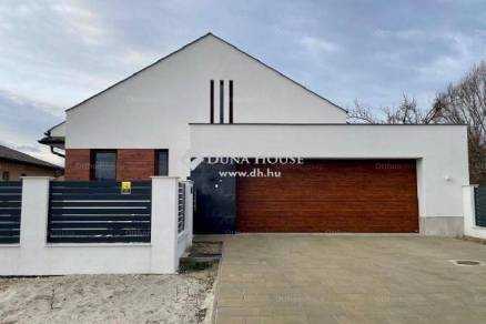 Budapest eladó új építésű családi ház Kispesten, 122 négyzetméteres