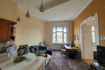 Budapesti lakás eladó, 63 négyzetméteres, 2+1 szobás