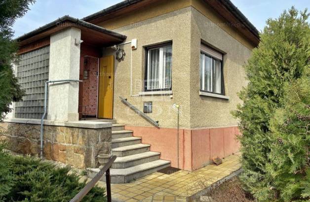 Kiadó családi ház, Budapest, 2 szobás
