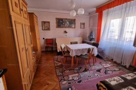 Szegedi eladó családi ház, 3 szobás, 90 négyzetméteres