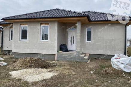 Kecskeméti új építésű családi ház eladó, 92 négyzetméteres