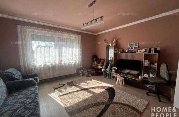 Szatymazi családi ház eladó, 108 négyzetméteres, 3 szobás
