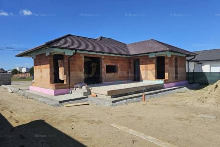 Dabasi új építésű családi ház eladó, 106 négyzetméteres, 4 szobás