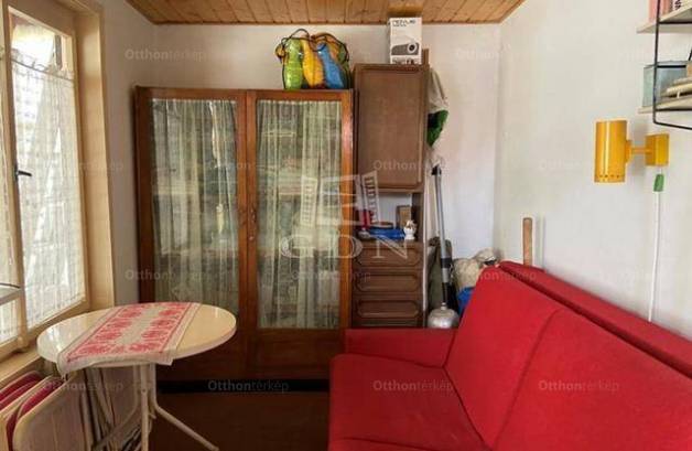 Eladó 1 szobás nyaraló Szigetszentmiklós a Csépi úton