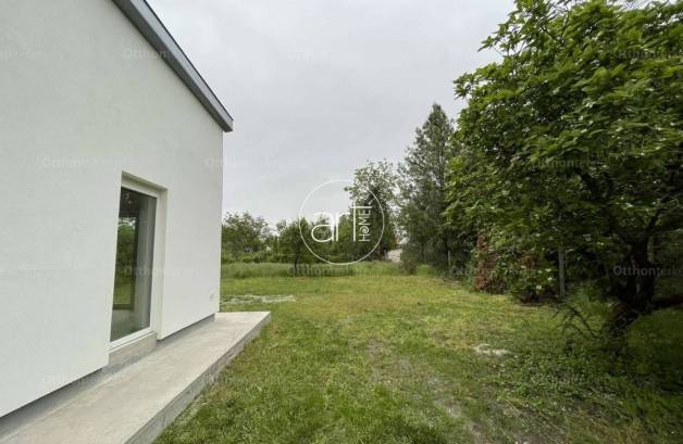 Új Építésű eladó családi ház Szeged, 2+1 szobás