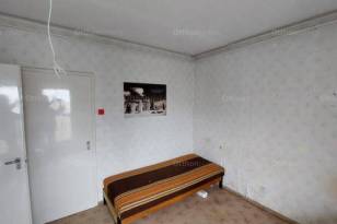 Eladó 3 szobás Kaposvár a Kinizsi lakótelepen