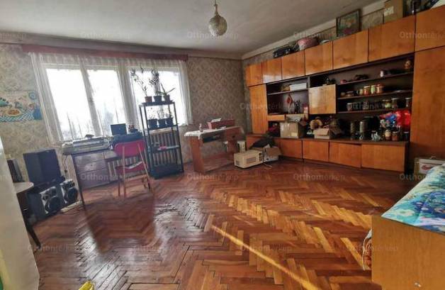Sárvári eladó családi ház, 3+1 szobás, 133 négyzetméteres