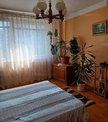 Eladó lakás Miskolc, 2 szobás