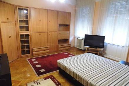 Kiadó lakás Szeged, Oroszlán utca, 1 szobás