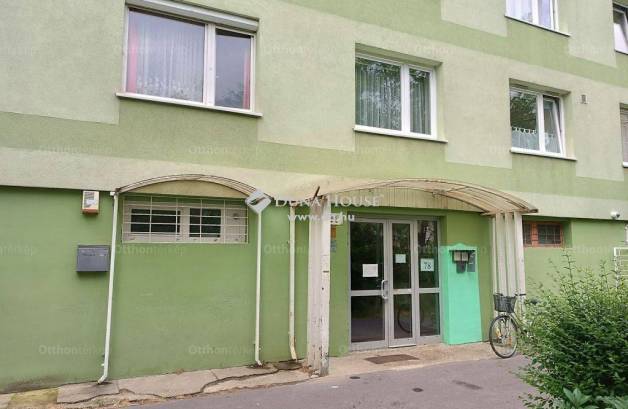 Eladó lakás Győr, 1 szobás