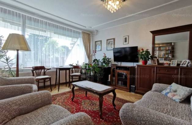 Pécs 4+1 szobás sorház eladó