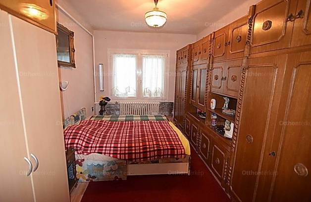 Budapest eladó családi ház Bélatelepen a Frangepán utcában, 103 négyzetméteres