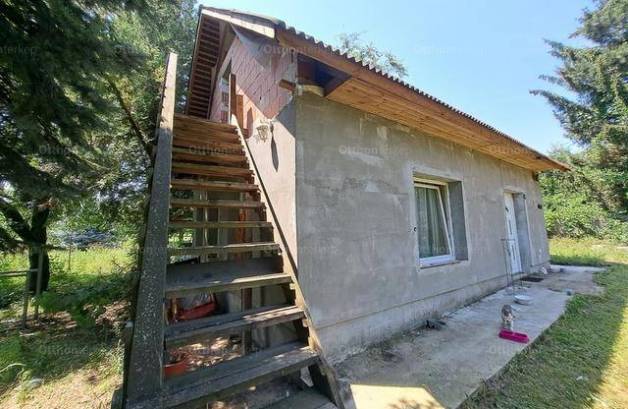 Családi ház eladó Pilis, 45 négyzetméteres
