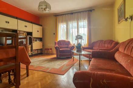 Eladó családi ház, Sopron, 8 szobás