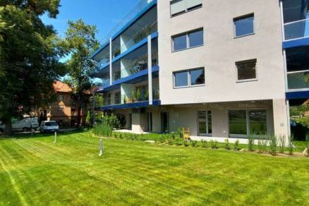 Balatonföldvári új építésű lakás eladó, 69 négyzetméteres, 3 szobás