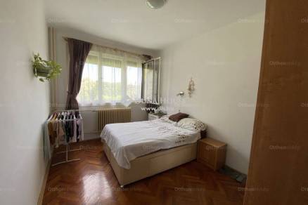 Eladó lakás Pécs, 1+1 szobás