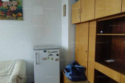 Győr lakás eladó, 1+2 szobás