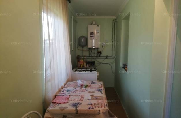 Balkányi eladó családi ház, 1+1 szobás, 50 négyzetméteres