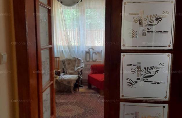 Budapest 7 szobás családi ház eladó, Királyerdőn