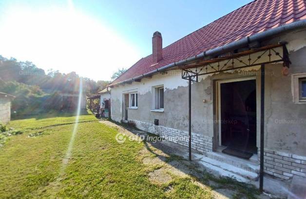 Családi ház eladó Ostoros, 160 négyzetméteres