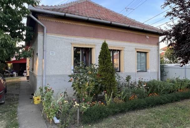 Mezőcsát családi ház eladó, Gyóni Géza utca, 2 szobás