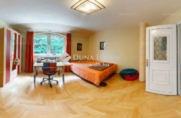 Budapest 6 szobás családi ház eladó, Budaligeten