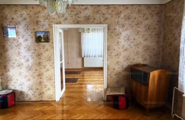 Szigetszentmiklós családi ház eladó, Massányi Károly út, 6 szobás