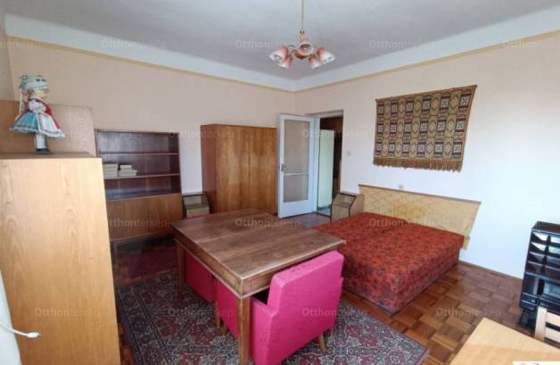 Eladó, Pilisvörösvár, 4 szobás
