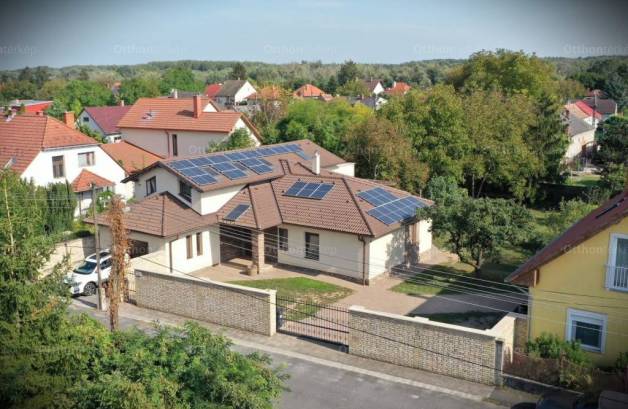 Győri eladó családi ház, 5 szobás, 230 négyzetméteres