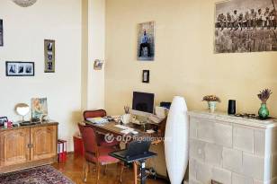Budapesti eladó lakás, 3+1 szobás, 106 négyzetméteres