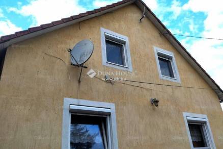 Győri családi ház eladó, 80 négyzetméteres