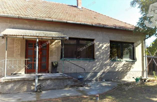 Kiskunmajsa 4 szobás családi ház eladó