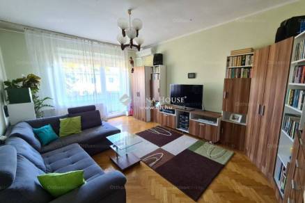 Eladó lakás Pécs, 2 szobás