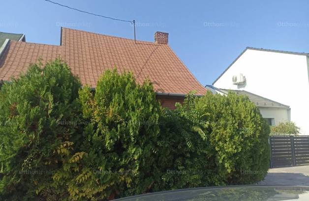 Eladó családi ház Győr, 3 szobás