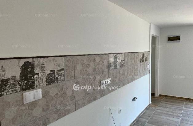 Budapest 5 szobás új építésű ikerház eladó, Újpéteritelepen