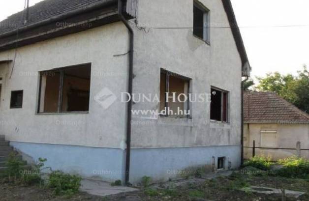 Tiszavasvári családi ház eladó, 140 négyzetméteres, 5 szobás