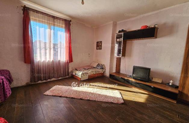 Miskolci családi ház eladó a Pacsirta utcában, 68 négyzetméteres