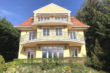 Budapest eladó családi ház, Máriaremete, 350 négyzetméteres