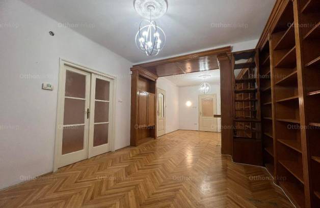 Budapesti lakás eladó, Óbudán, Eső utca, 2 szobás