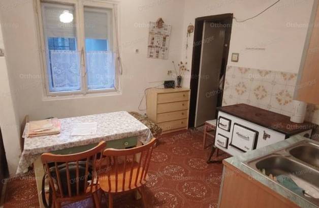 Eladó, Kaposvár, 3 szobás
