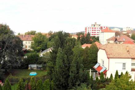 Pécs eladó lakás a Semmelweis utcában