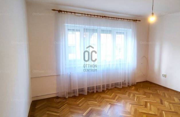 Családi ház eladó Pécs, 104 négyzetméteres