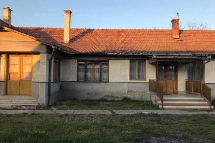 Eladó 3 szobás családi ház Kiskunmajsa a Tisza utcában