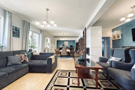 Debrecen 5 szobás családi ház eladó